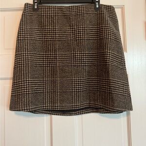 Houndstooth mini skirt